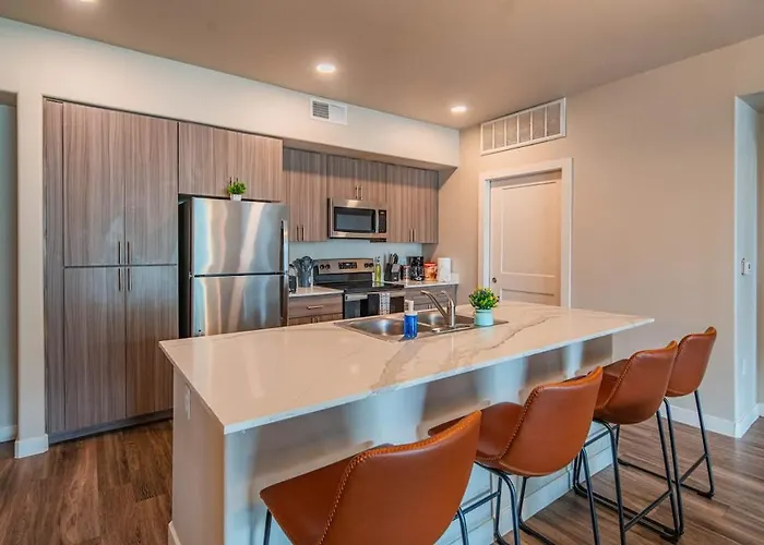 Apartment Prime Location With Balcony Pool Gym Wd Parking Tempe