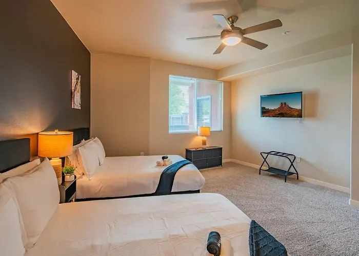 Apartment Prime Location With Balcony Pool Gym Wd Parking Tempe
